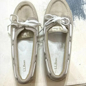 LL BEAN WO SIZE 8 TAUPE SLIP ON  BOAT SHOE EXCELLENT CLEAN CONDITION LACE UP